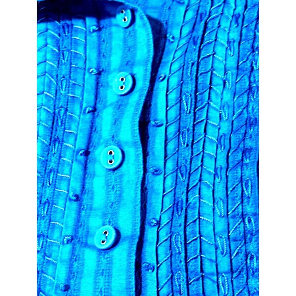 Chicos Button up Blue Pintuck Tunic Blouse Boho Chic Half Sleeves - Picture 8 of 8